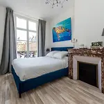 Apartment Mana - Bleu Pacifique - Vue Sur Place Ducale Avec Parking Prive Inclus