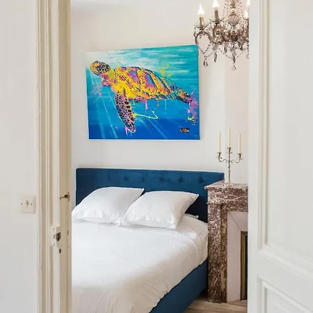 Mana - Bleu Pacifique - Vue Sur Place Ducale Avec Parking Prive Inclus *