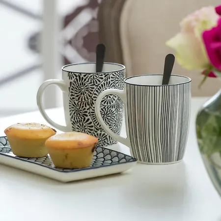 Mana - Bleu Pacifique - Vue Sur Place Ducale Avec Parking Prive Inclus * Charleville-Mézières